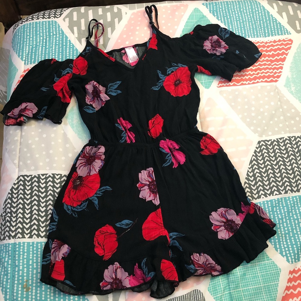 🌺Floral romper🌺